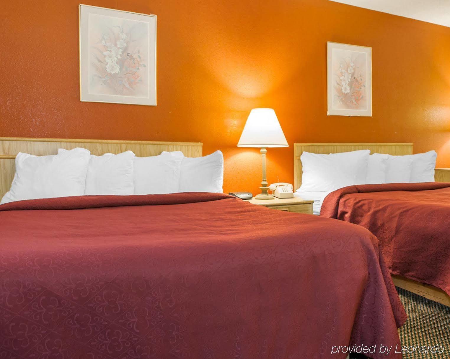Quality & I-74 Hotel